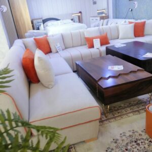 Salon d'angle (L= 3,60m x l= 3,00m)